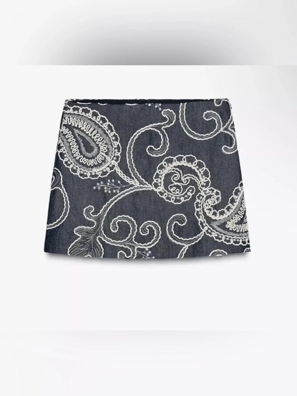 Zara Navy Mini Skirt with White Embroidery